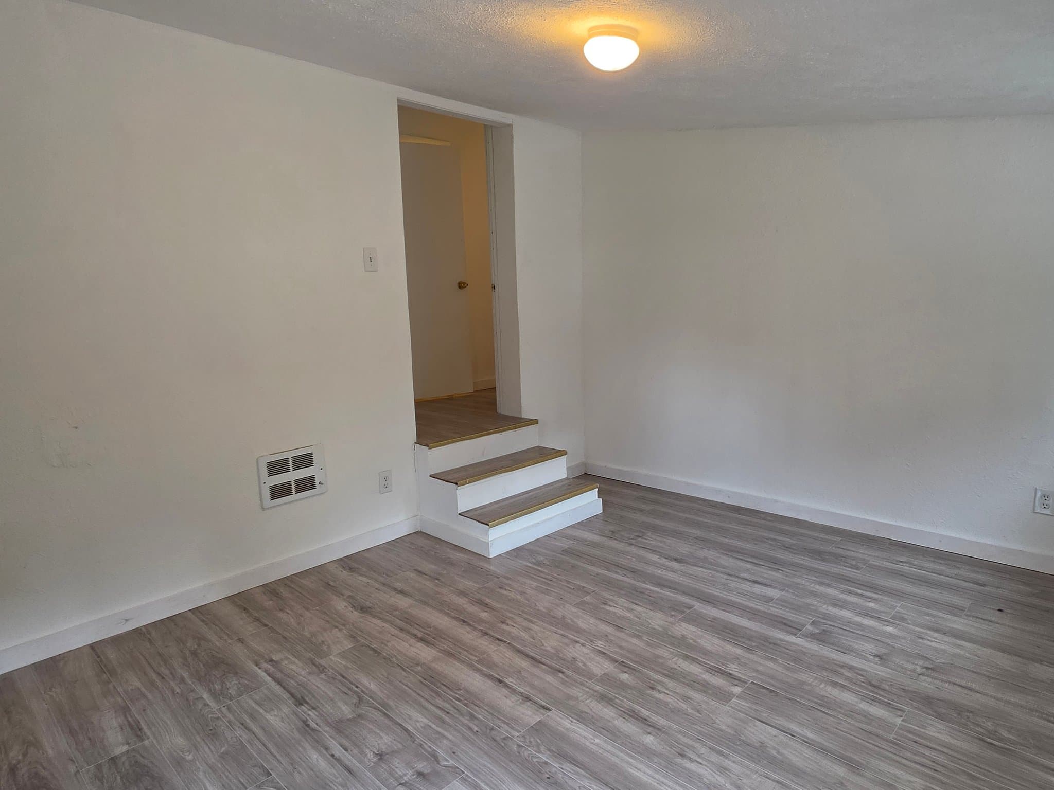 Libby House: 655 Flower Creek