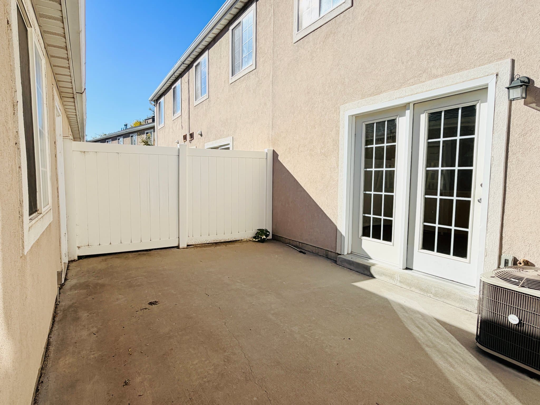 Logan Townhome: 113 Penhurst Place
