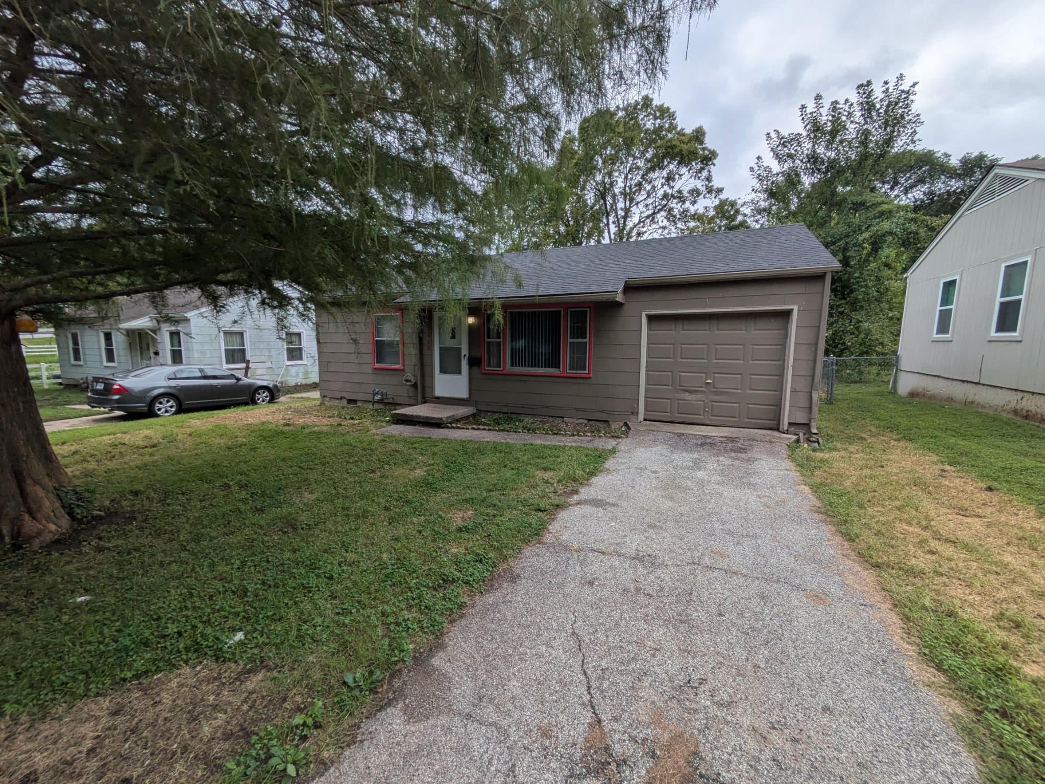 Independence House: 1412 S Crane ave