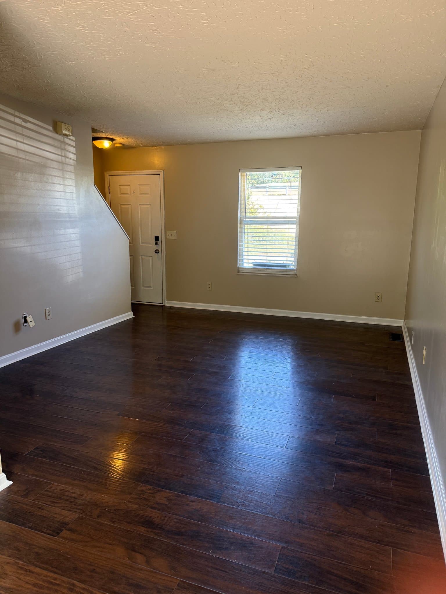 Independence Multiplex: 957 StillMeadow Ln Unit A