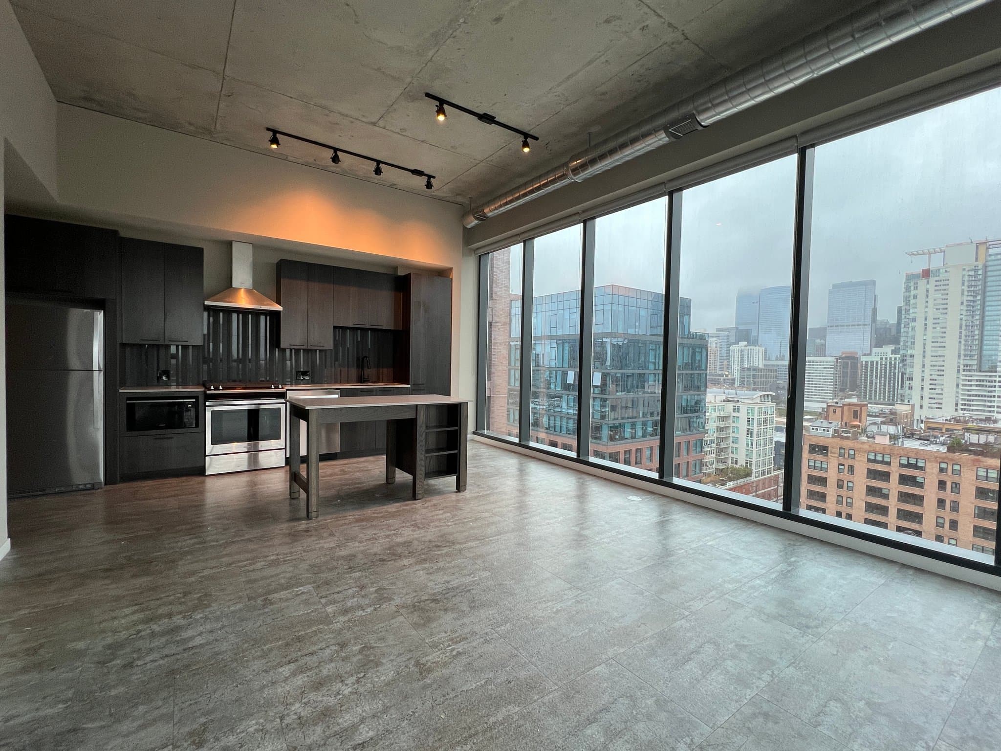 Chicago Condo: 932 w Washington Blvd