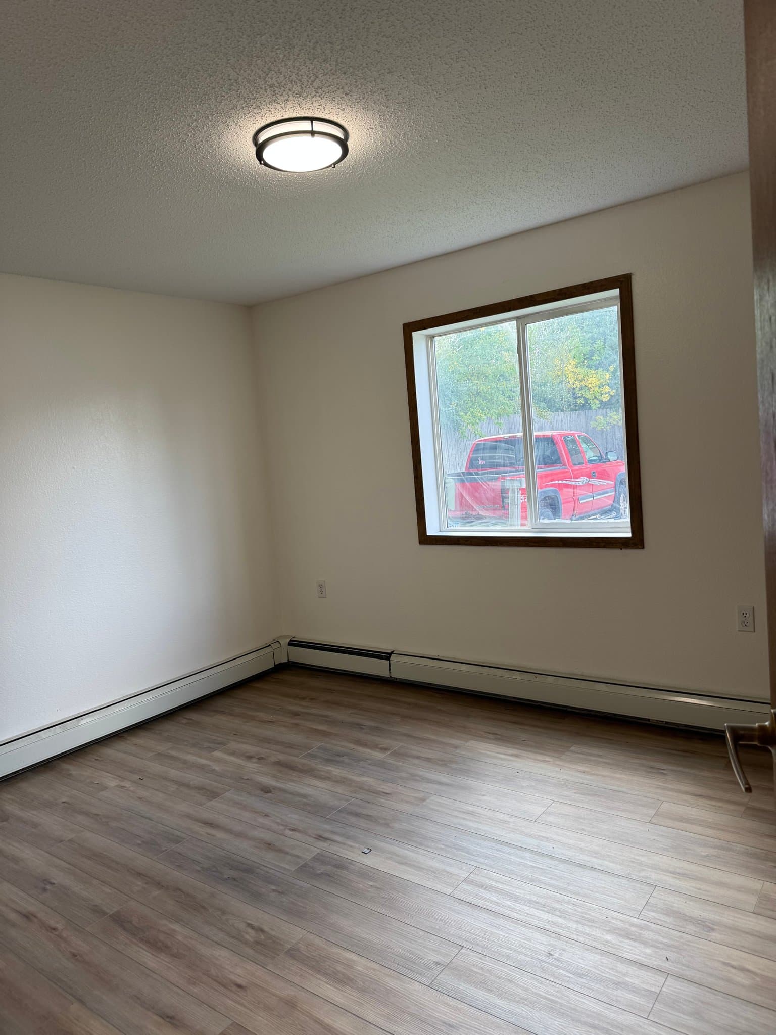 Blackduck Apartment: 325 Summit Ave
