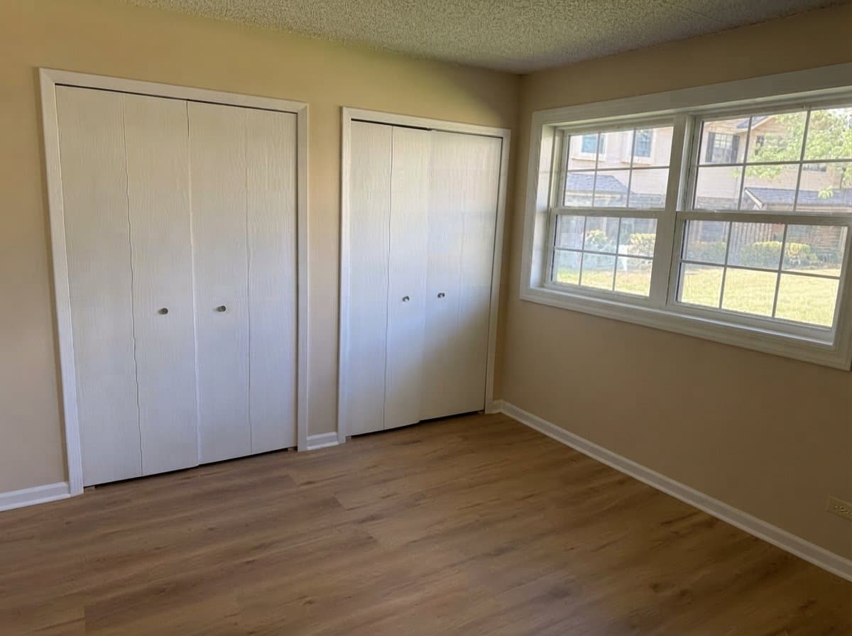 Naperville Condo: 353 S Whispering Hills Dr