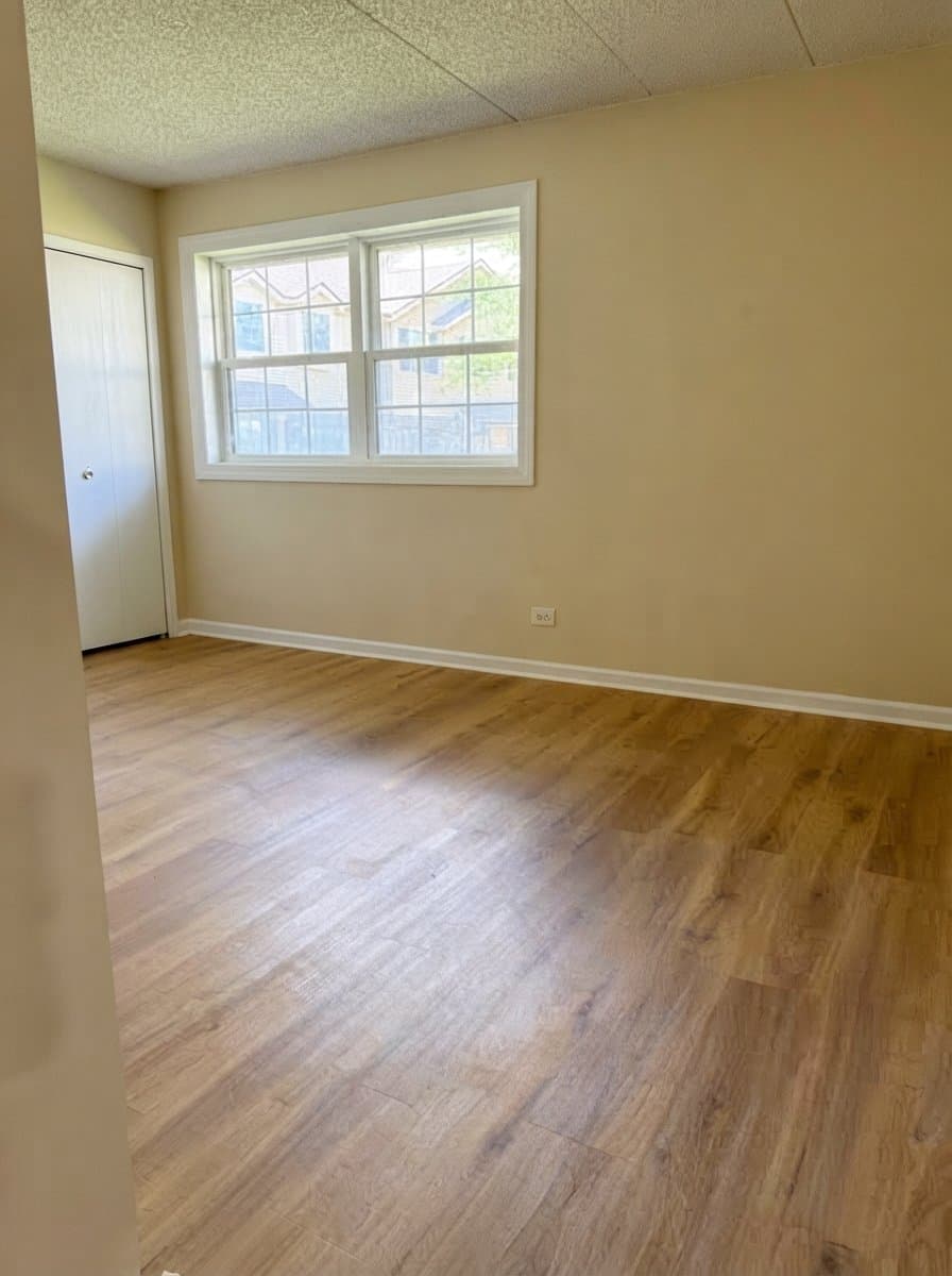 Naperville Condo: 353 S Whispering Hills Dr