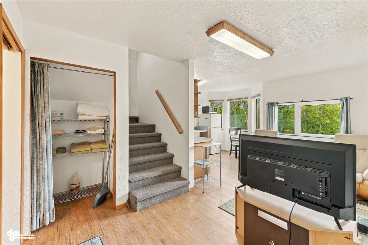 Wasilla Multiplex: 6830 E Toller Court