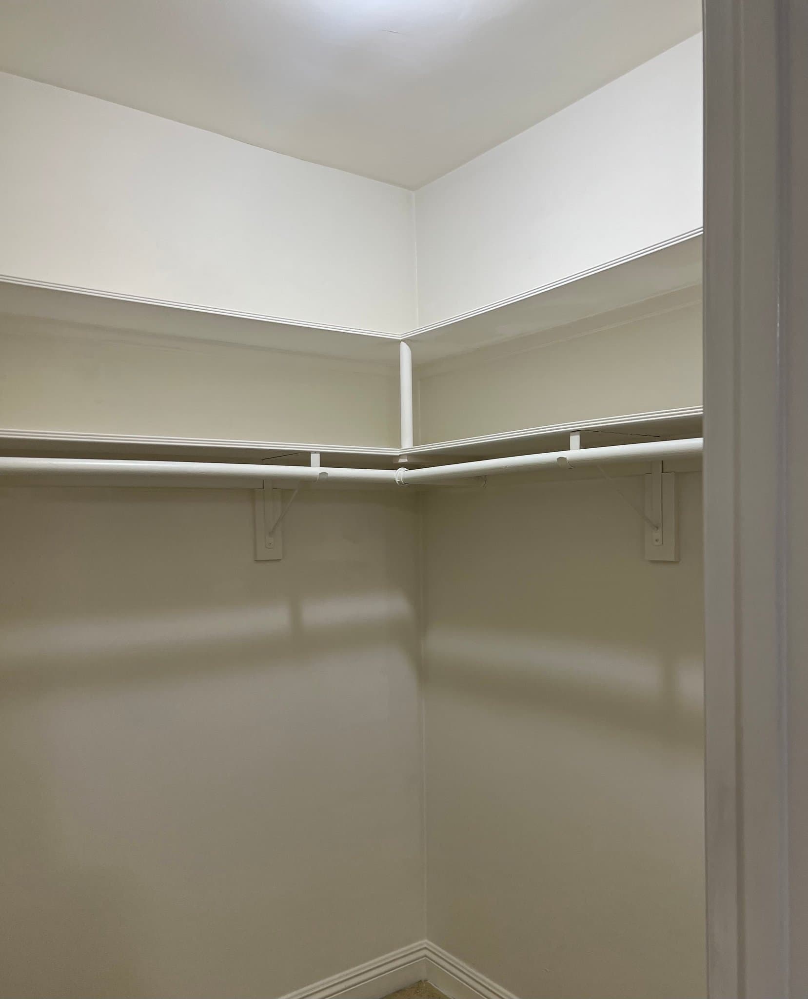 Inglewood Condo: 106 N Eucalyptus Ave