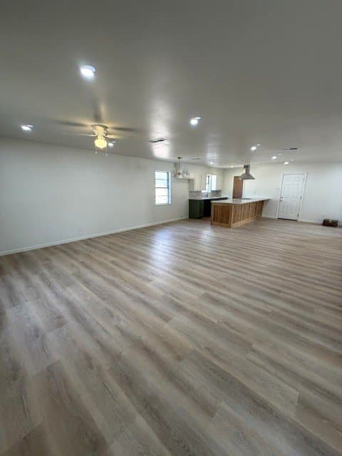 Waco House: 6100 Haden