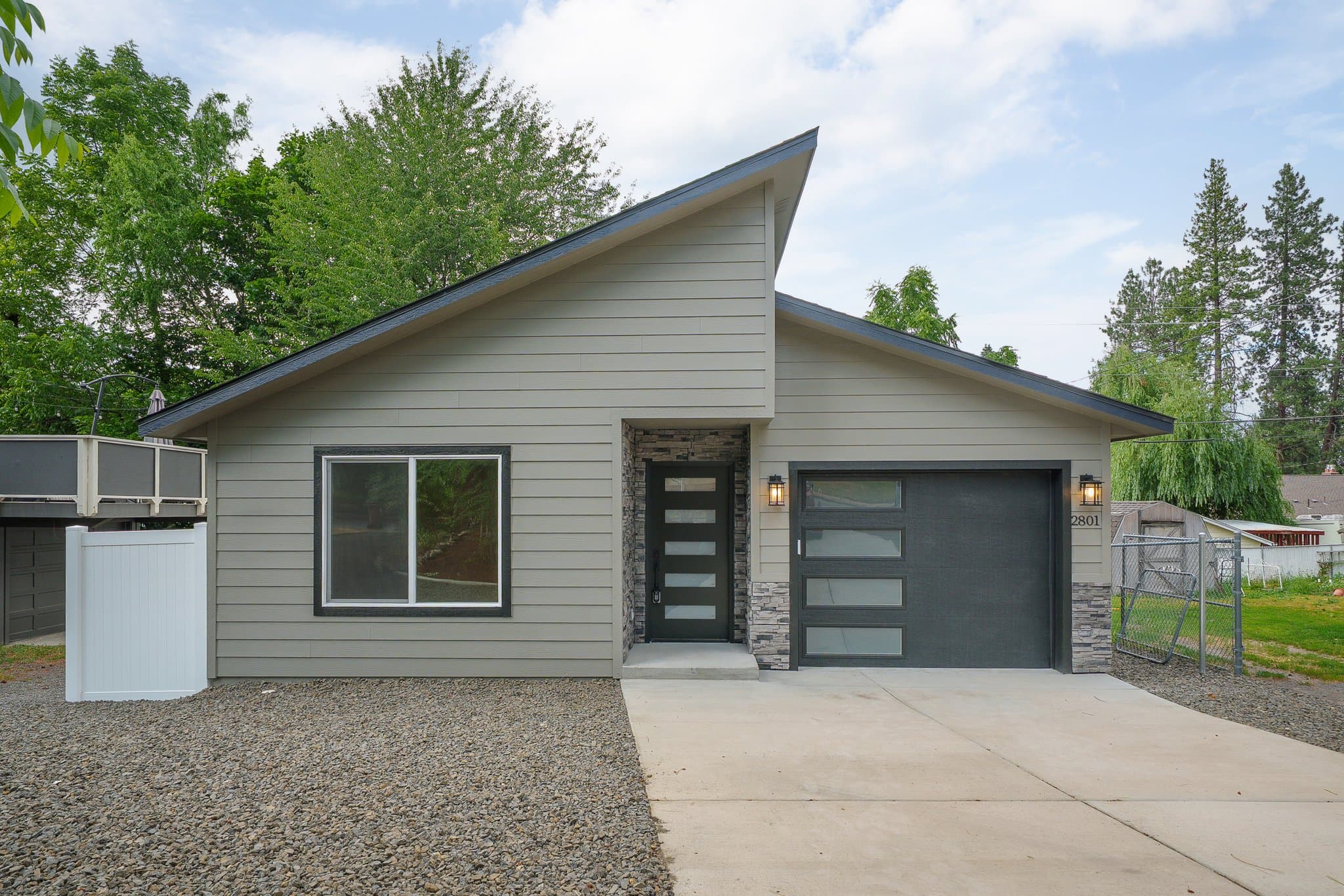 SPOKANE House: 2801 E 17th Ave