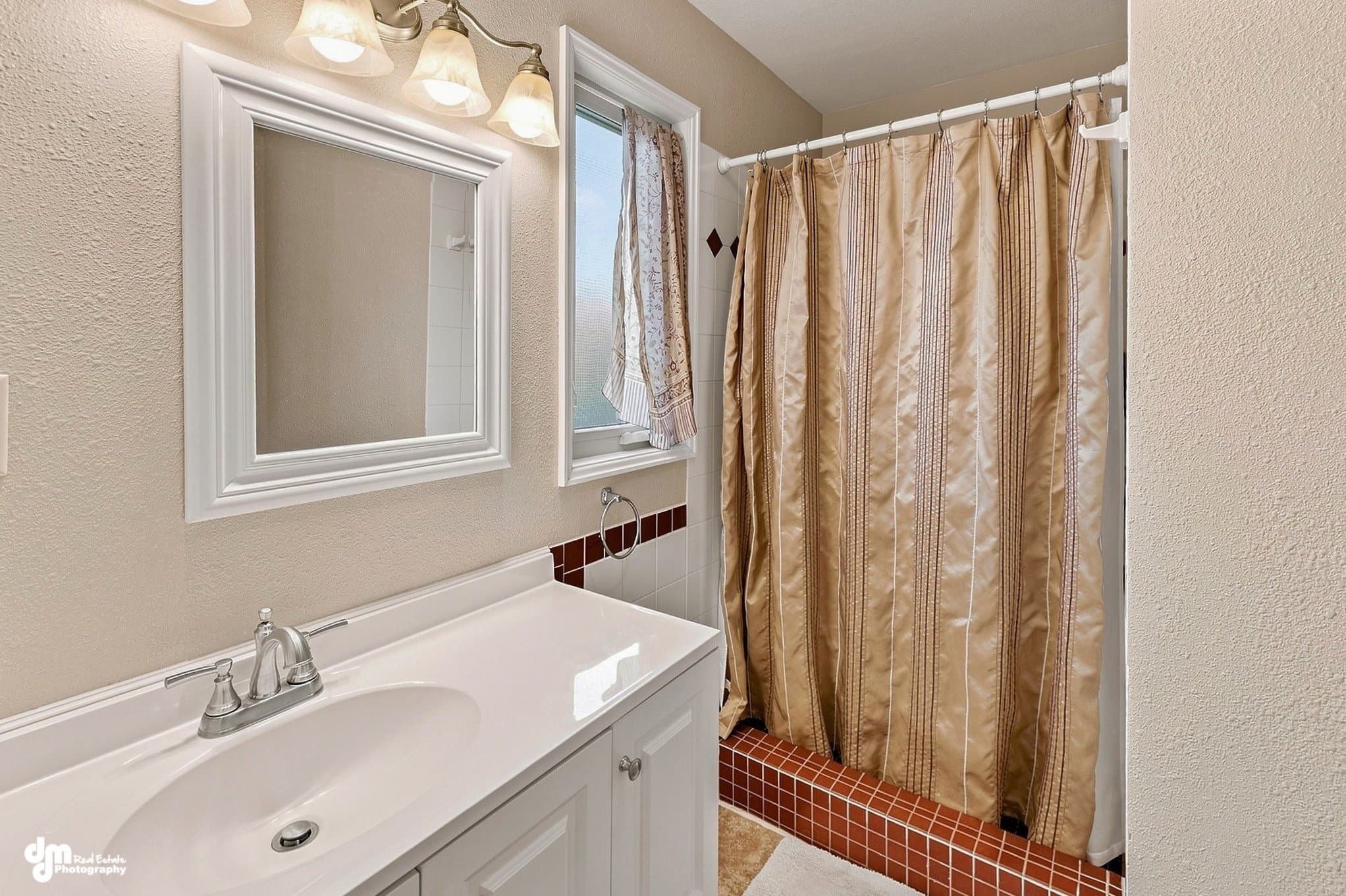 Wasilla House: 6740 E Toller Court
