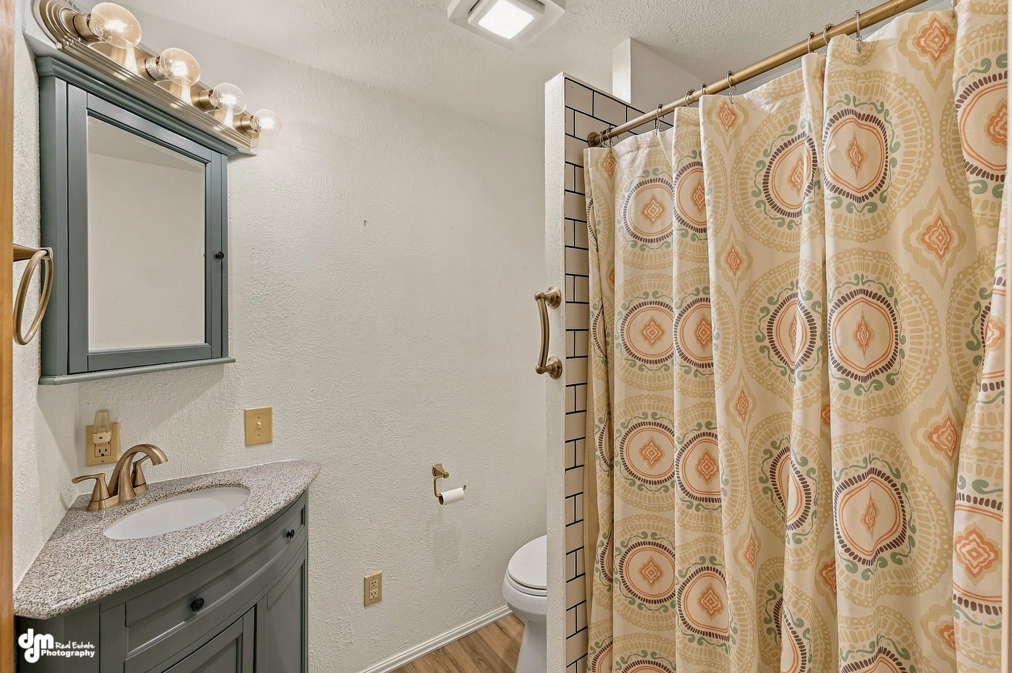 Wasilla House: 6740 E Toller Court