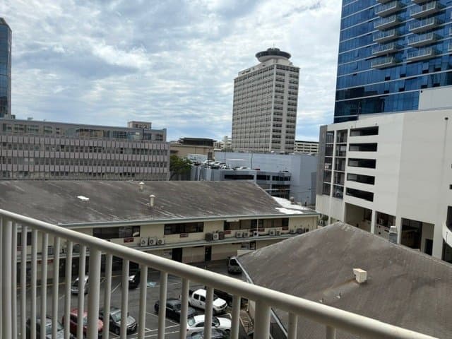Honolulu Condo: 750 Amana St.