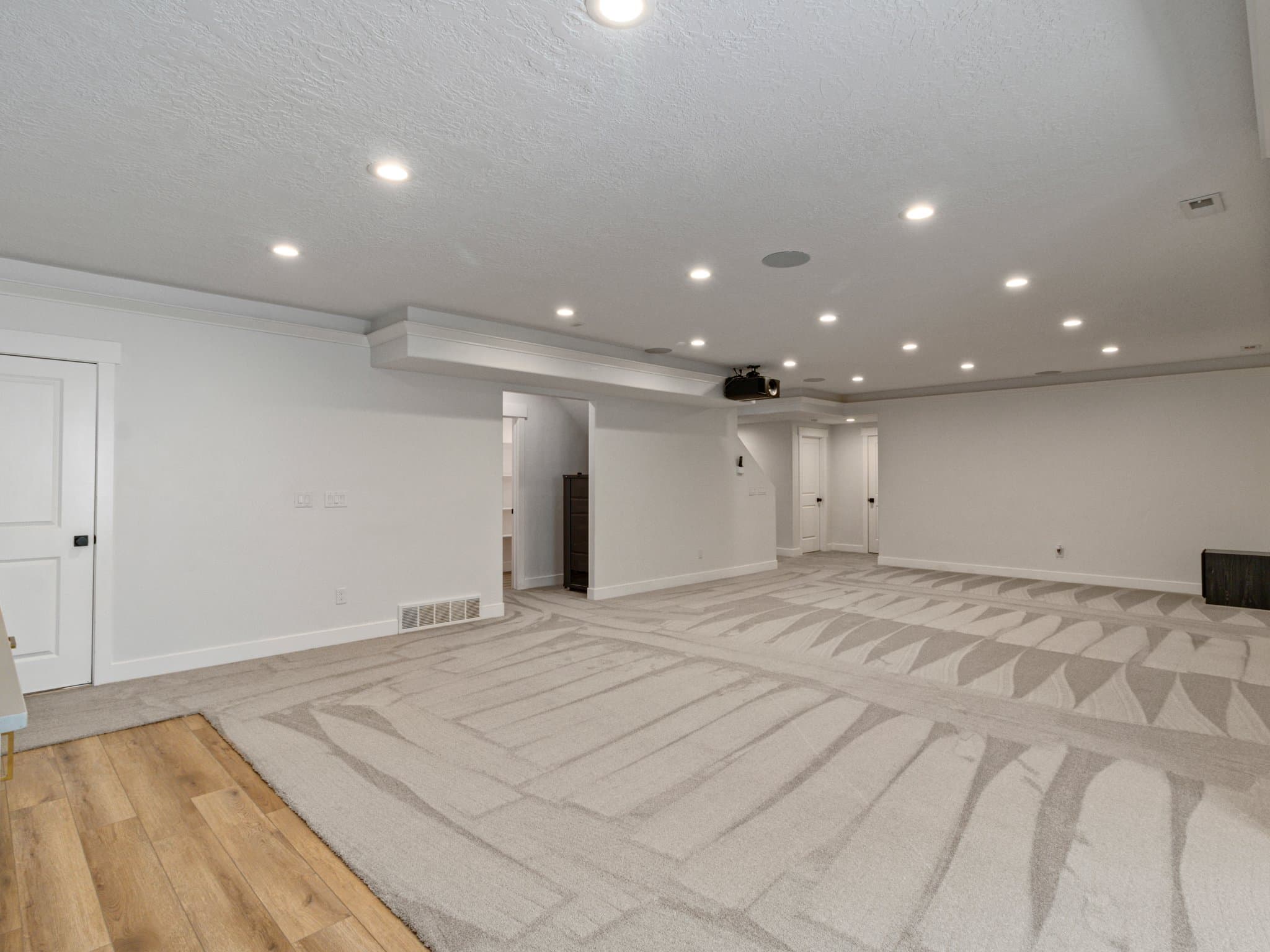 Draper House: 11599 S Dorothy Vista Dr