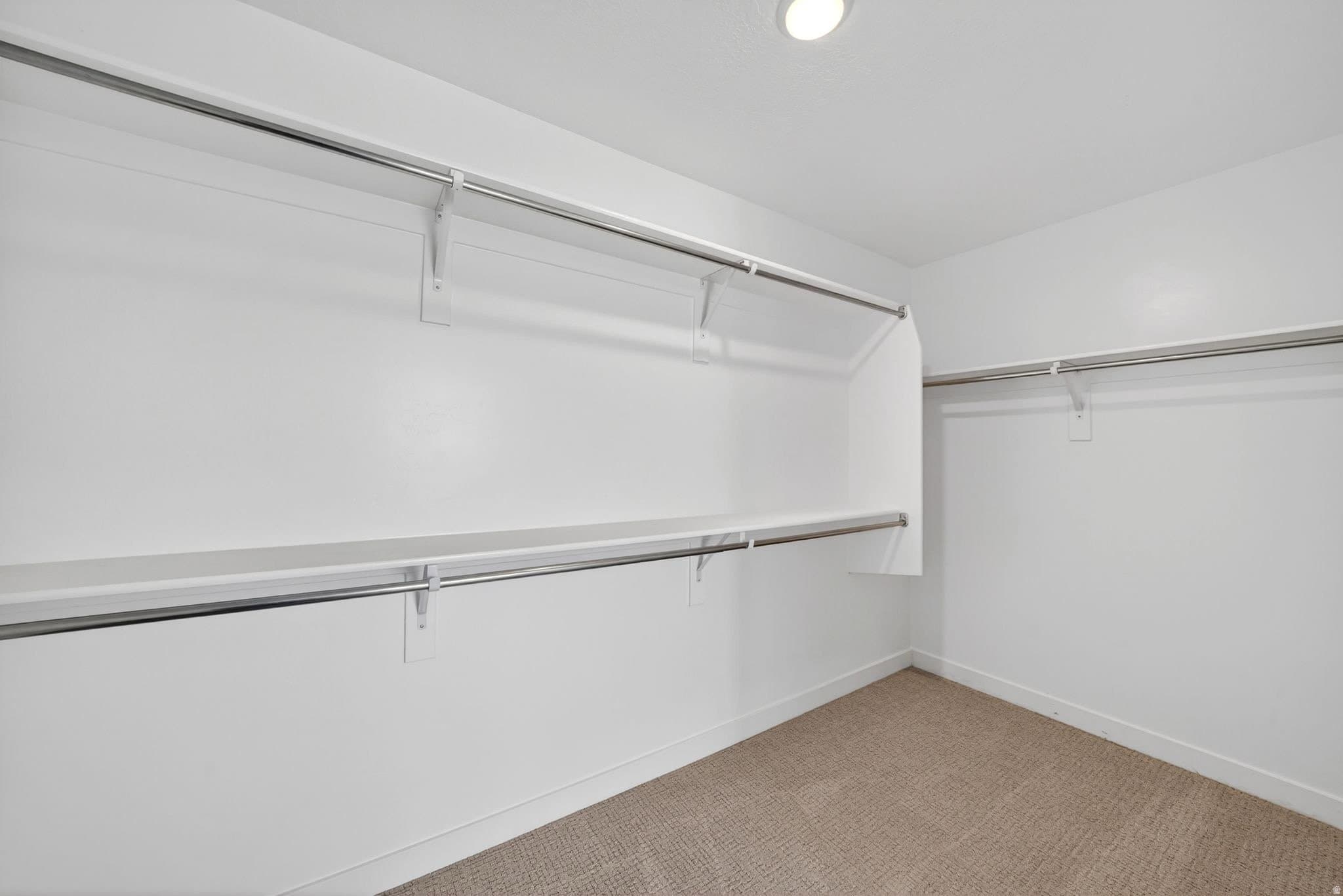 Eagle Mountain House: 4240 E Center Point St