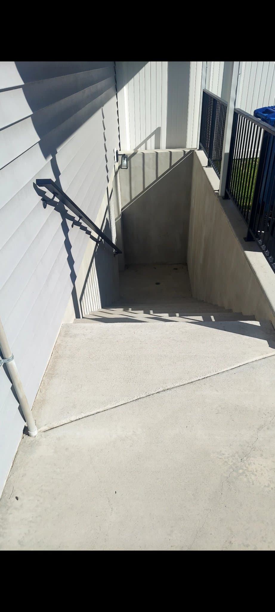 Smithfield Apartment: 575 E Canyon Rim Rd