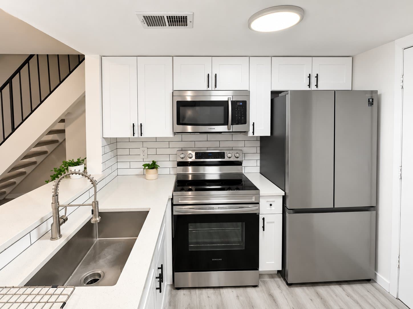 Denver Other: 1250 S Monaco Pkwy