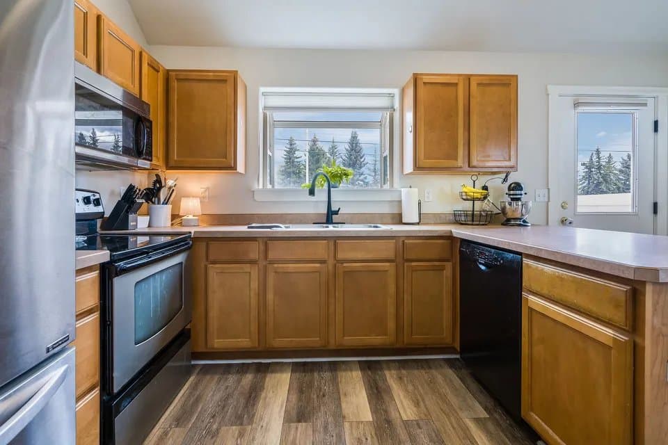 Kalispell Townhome: 2 Empire Loop