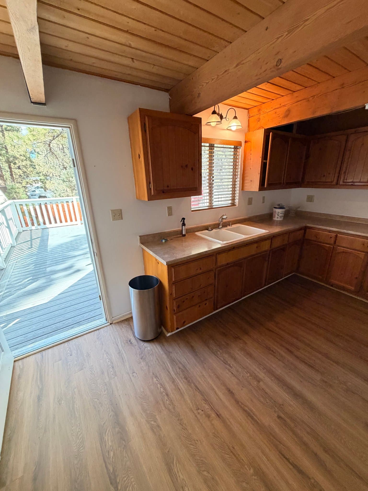 Big Bear City House: 2017 Manzanita Ln