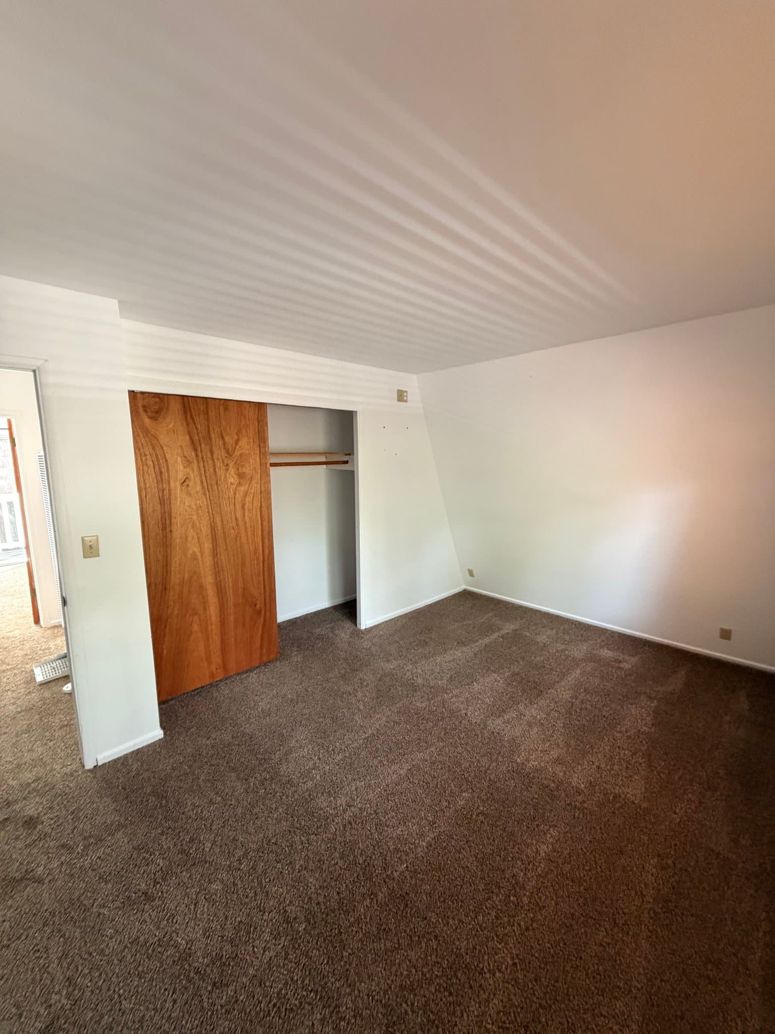 Big Bear City House: 2017 Manzanita Ln