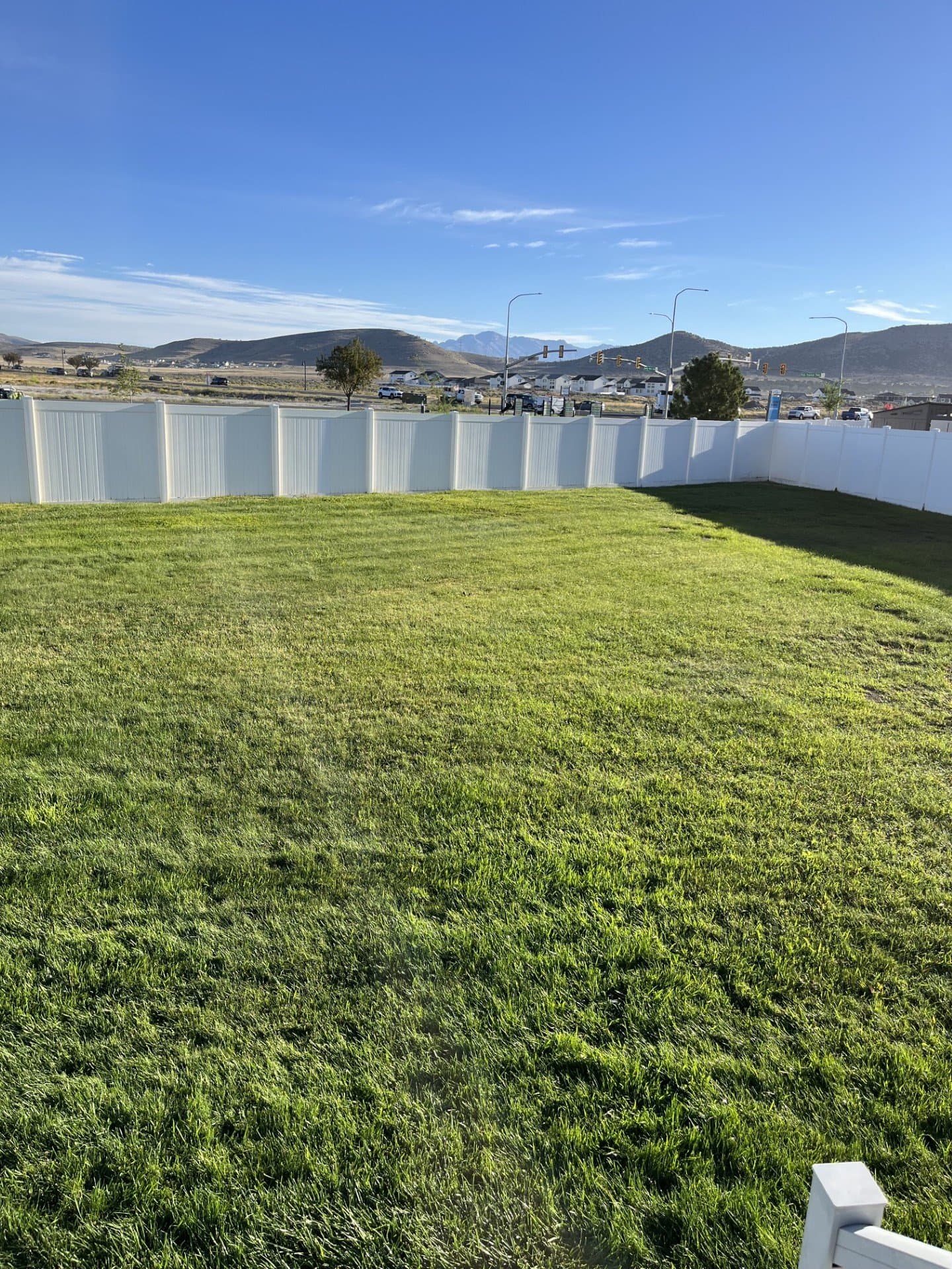 Eagle Mountain House: 1517 E Falcon Ln