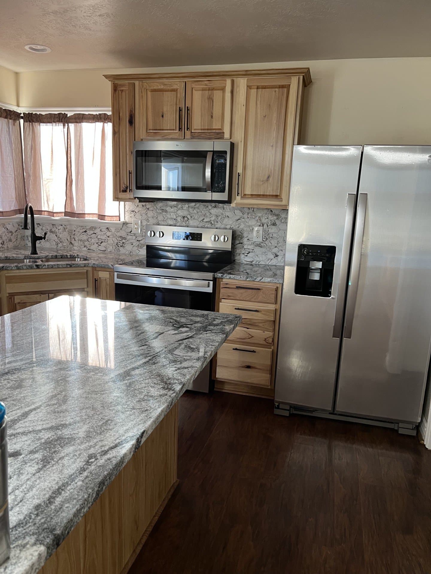 Eagle Mountain House: 1517 E Falcon Ln