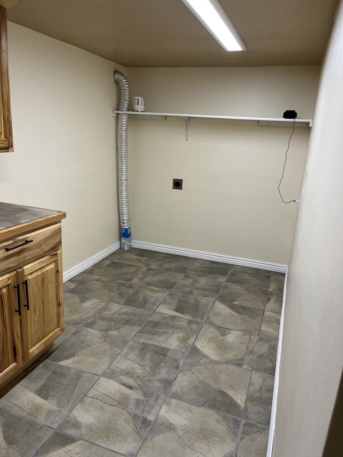 Eagle Mountain House: 1517 E Falcon Ln