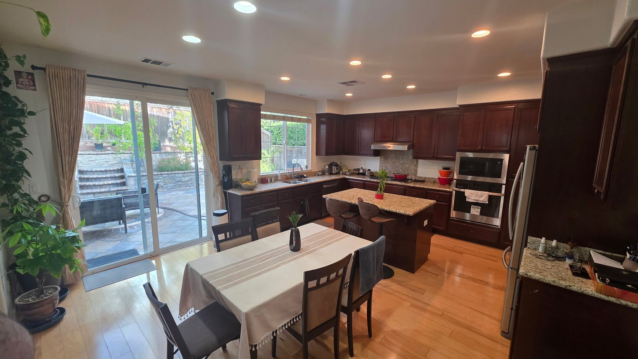 San Ramon House: 1906 Lambeth way, San Ramon, CA 94582