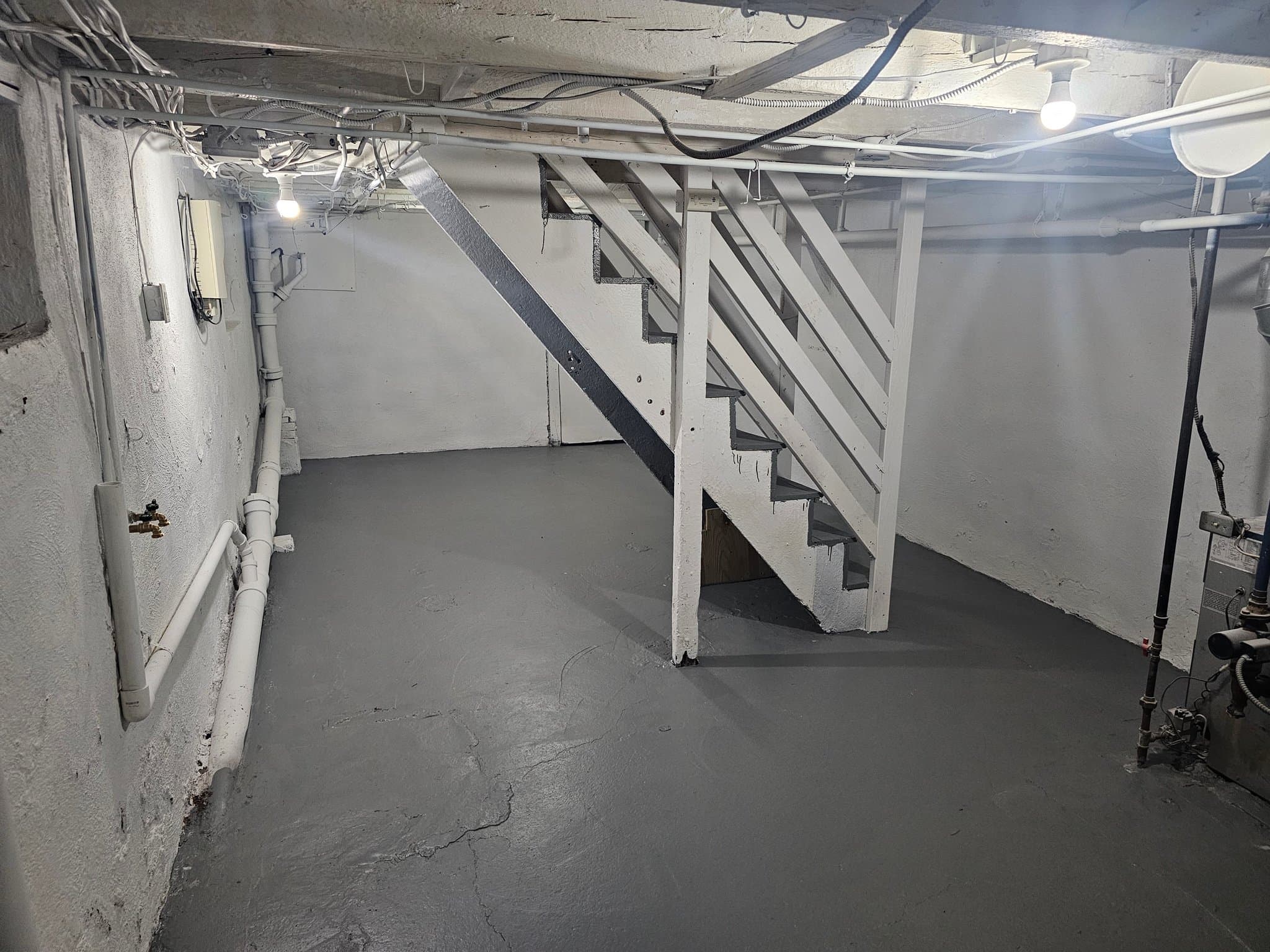 Norristown Townhome: 305 Buttonwood St