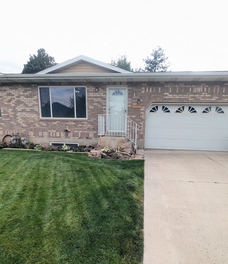 Payson Townhome: 564 South Goosenest Drive