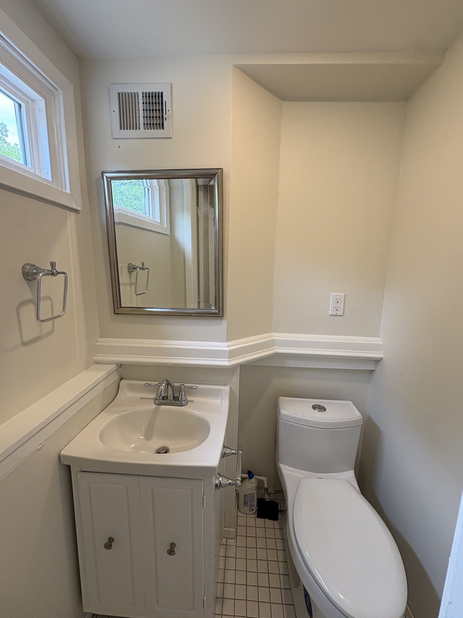 Prairie Village House: 5902 w 77th Terrace