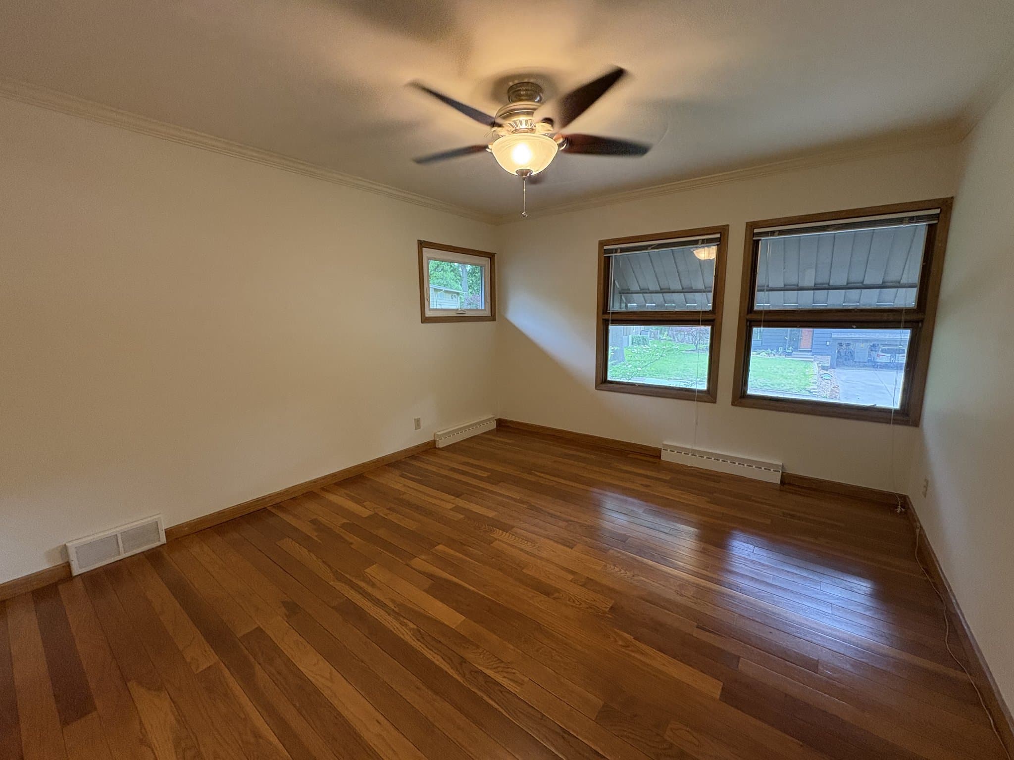 Prairie Village House: 5902 w 77th Terrace