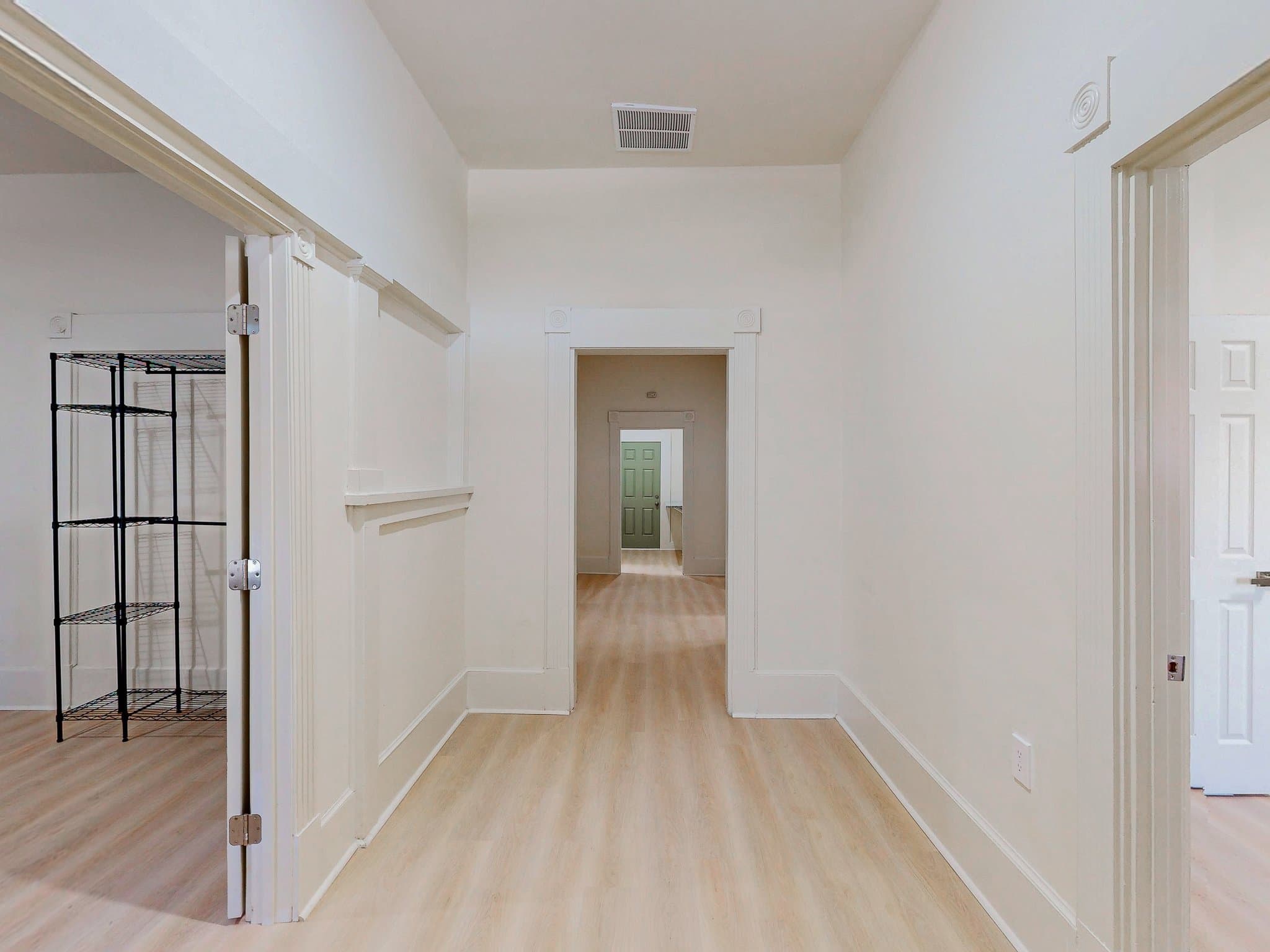 Atlanta House: 851 McDaniel Street Southwest