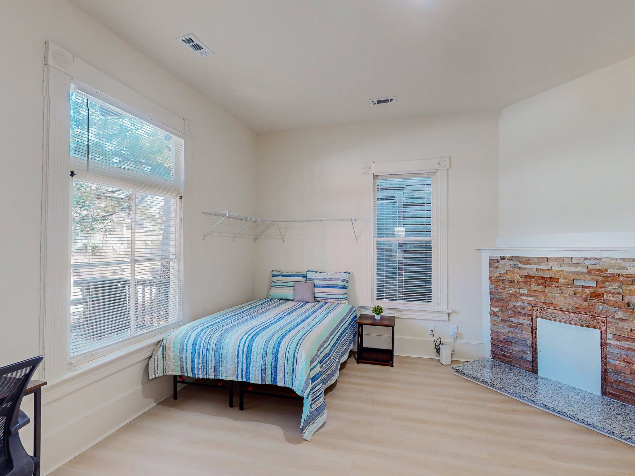 Atlanta House: 851 McDaniel Street Southwest