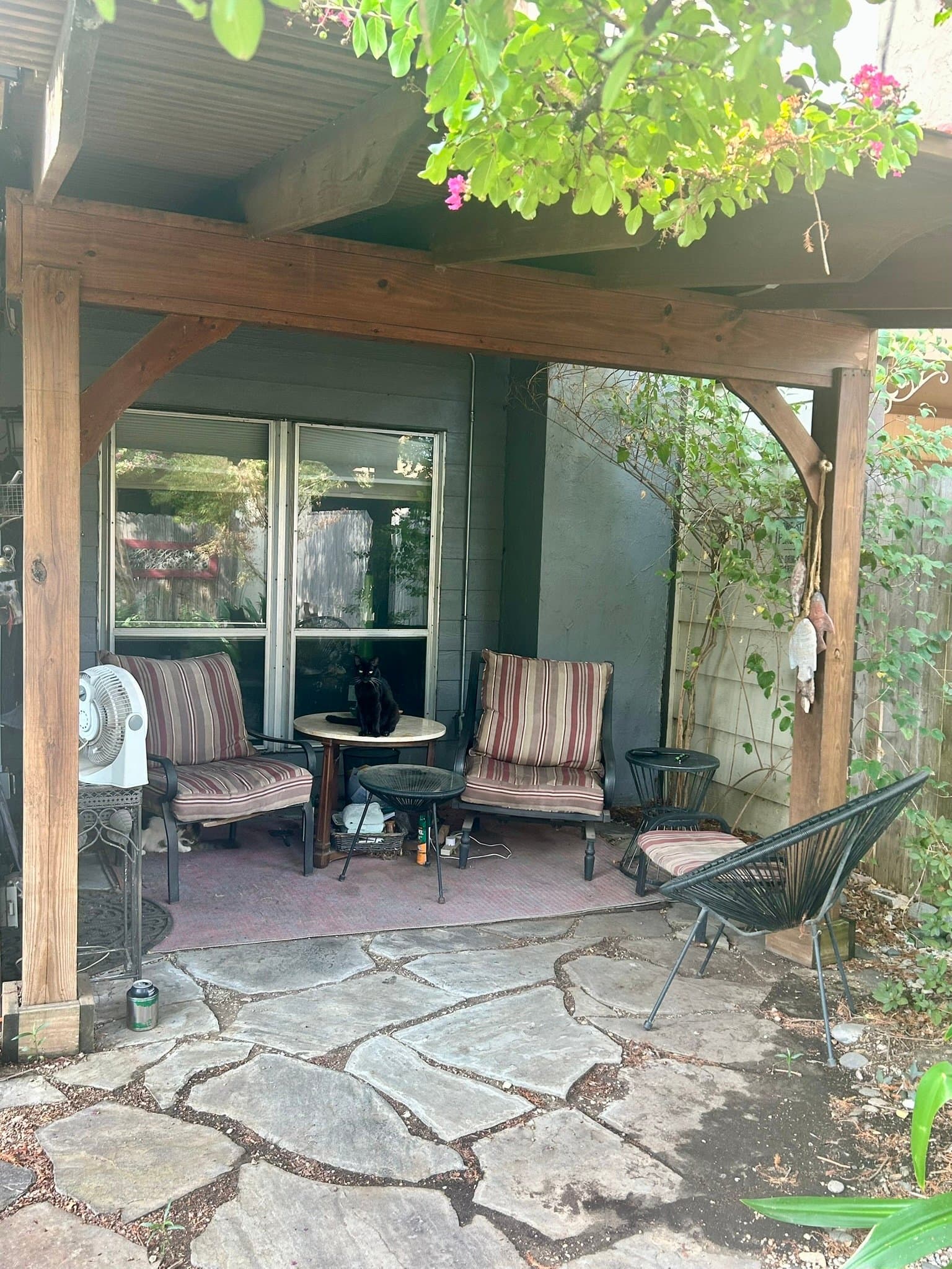 Arlington Single Room: 2101 Warnford Place