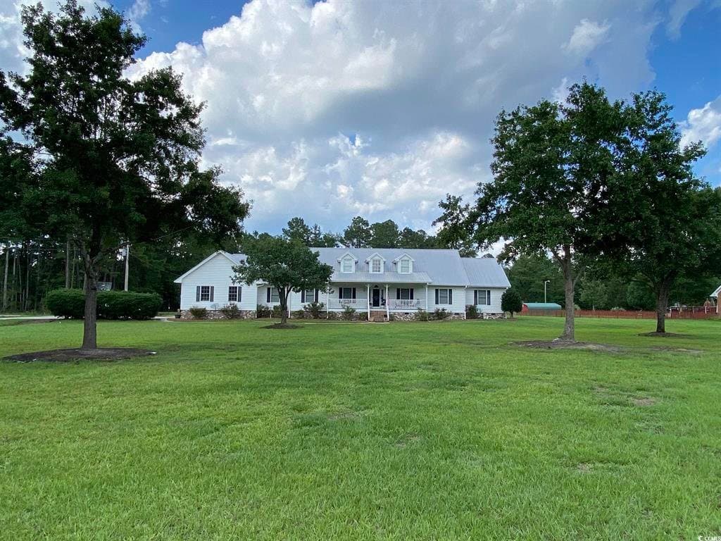 Conway House: 1500 Dirty Branch Rd