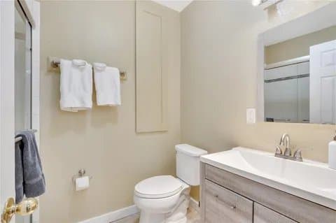 Sanford Multiplex: 509 W 11th St