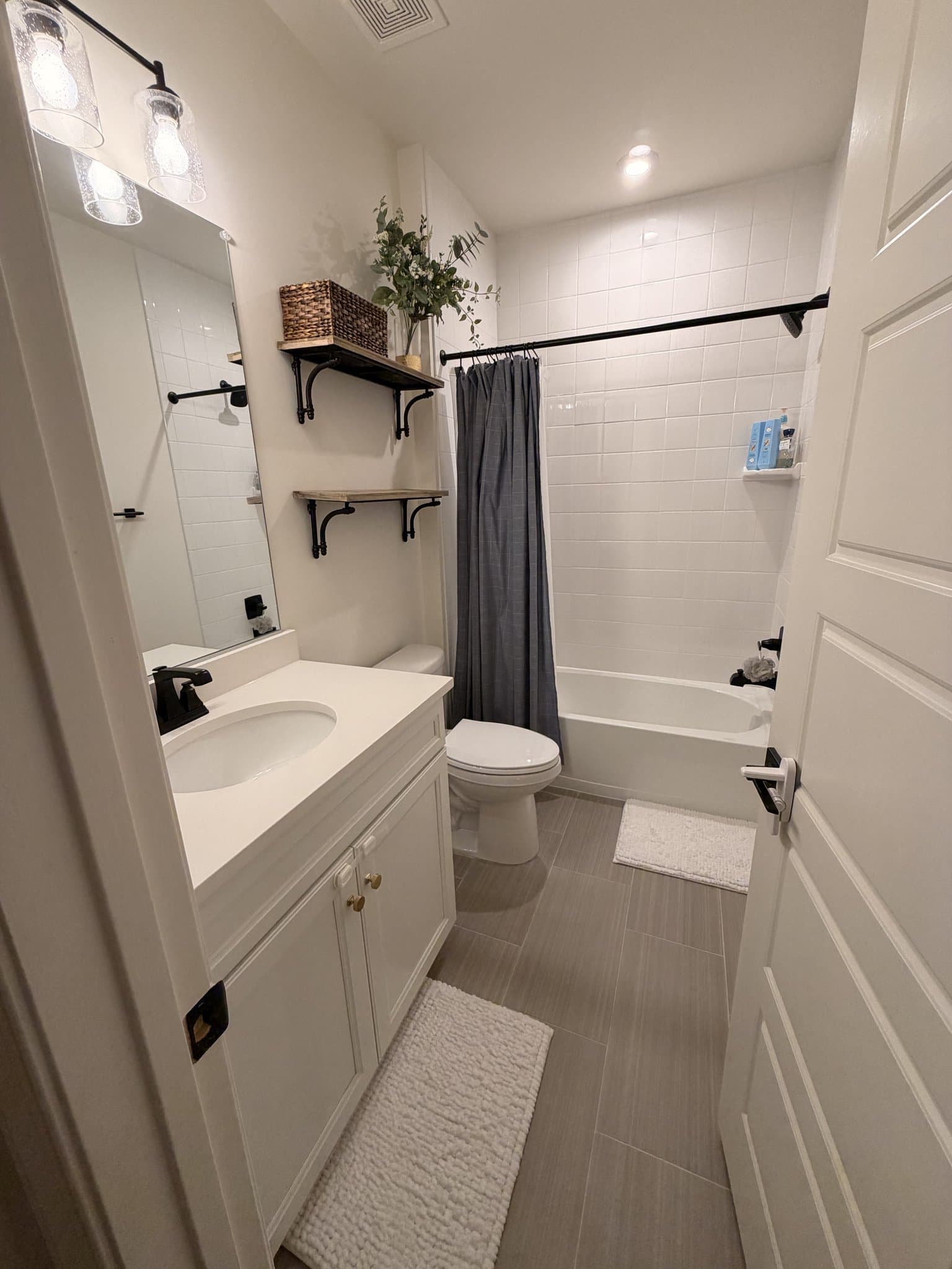 Odenton House: 2722 Grasshopper Dr