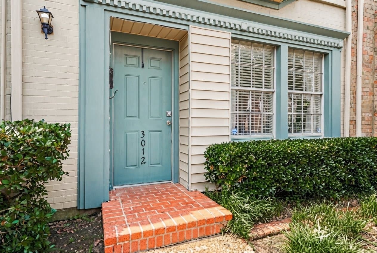 Dallas Condo: 3012 Brockbank Ct