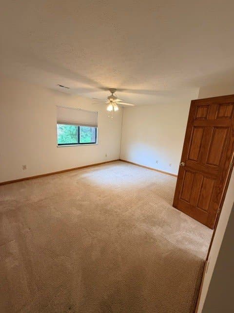 Columbus Condo: 2229 Hedgerow Rd