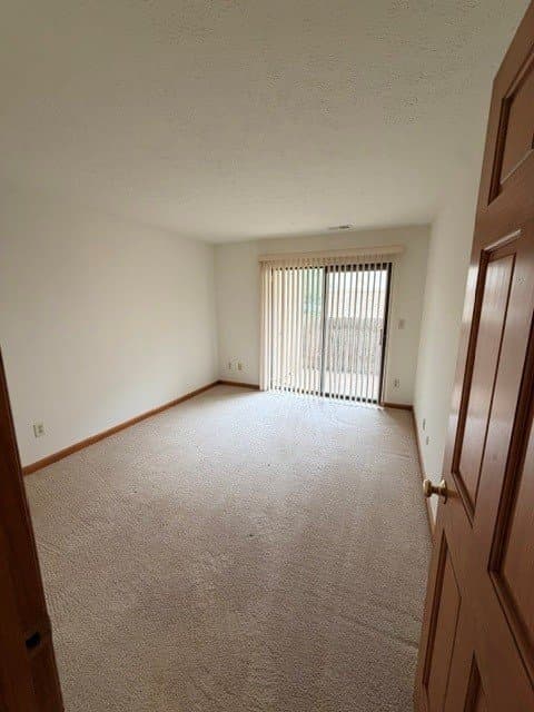 Columbus Condo: 2229 Hedgerow Rd