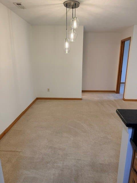 Columbus Condo: 2229 Hedgerow Rd