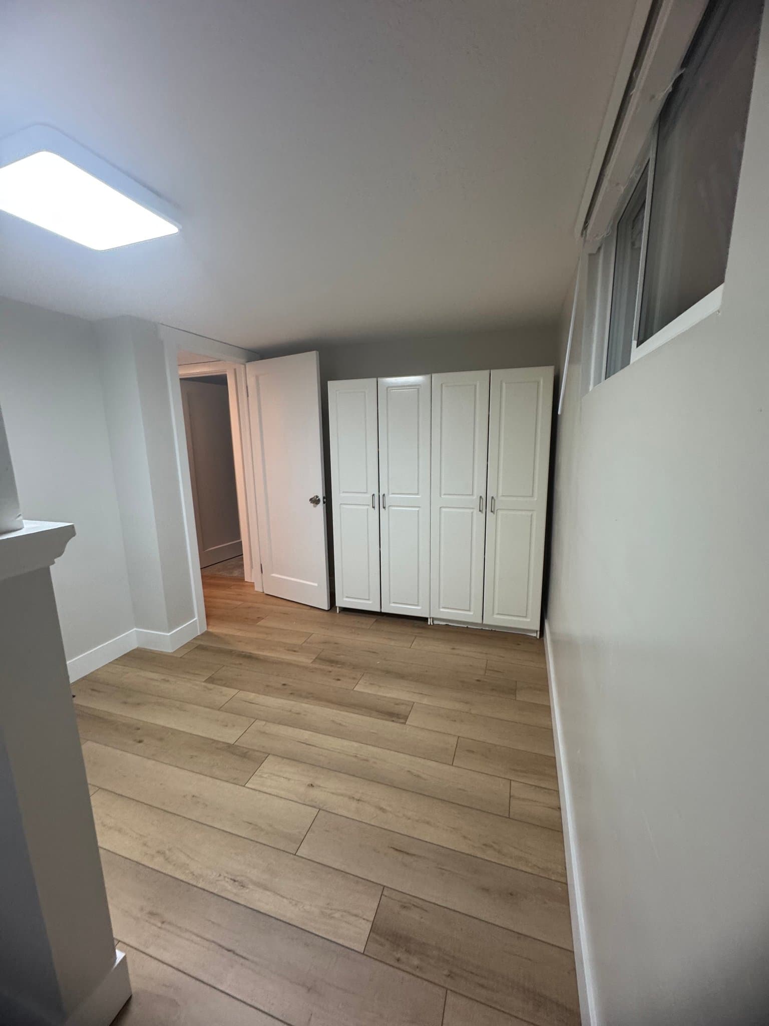 Murray House: 523 E Benbow St