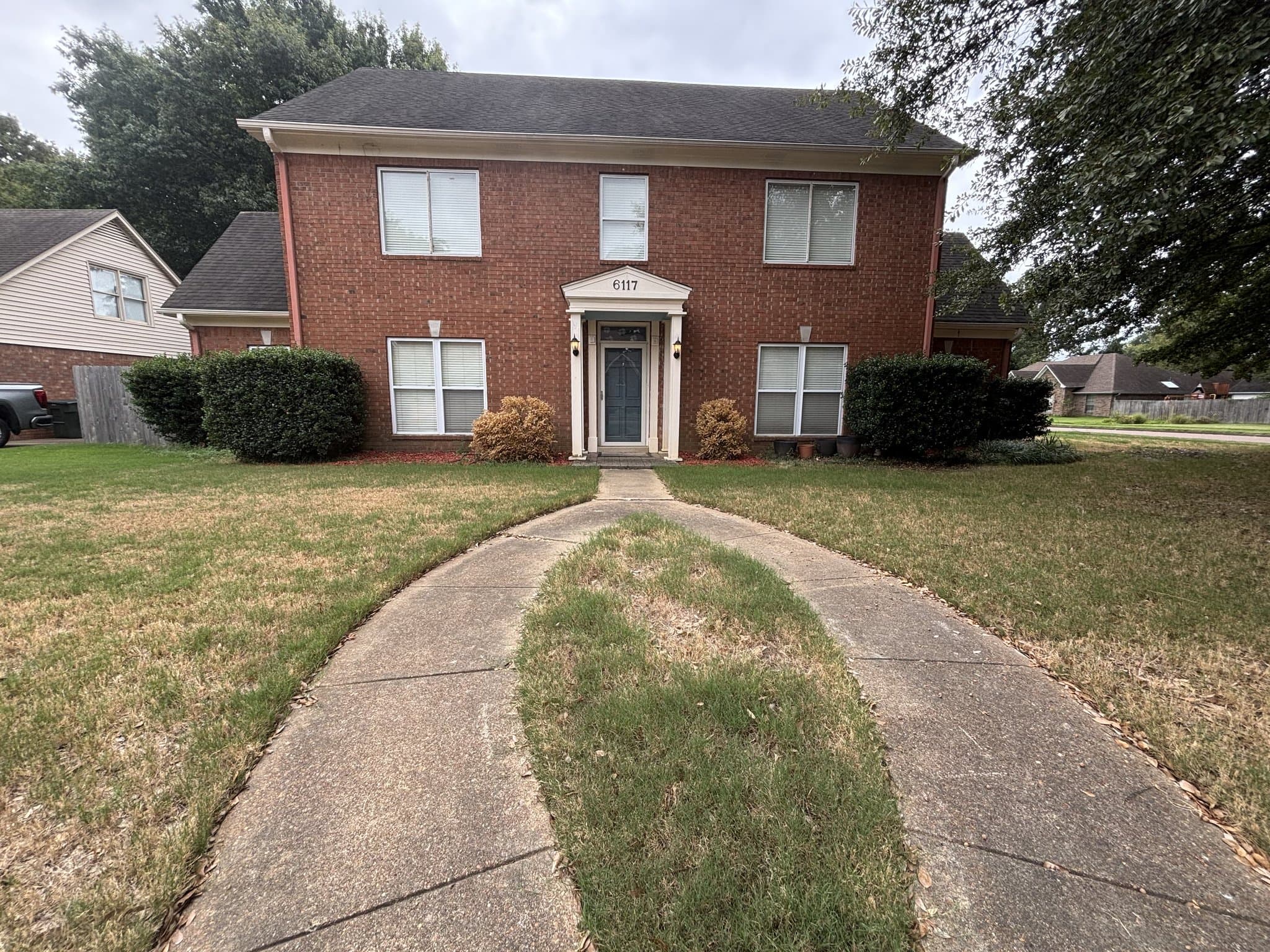Bartlett House: 6117 Yorkhill Drive
