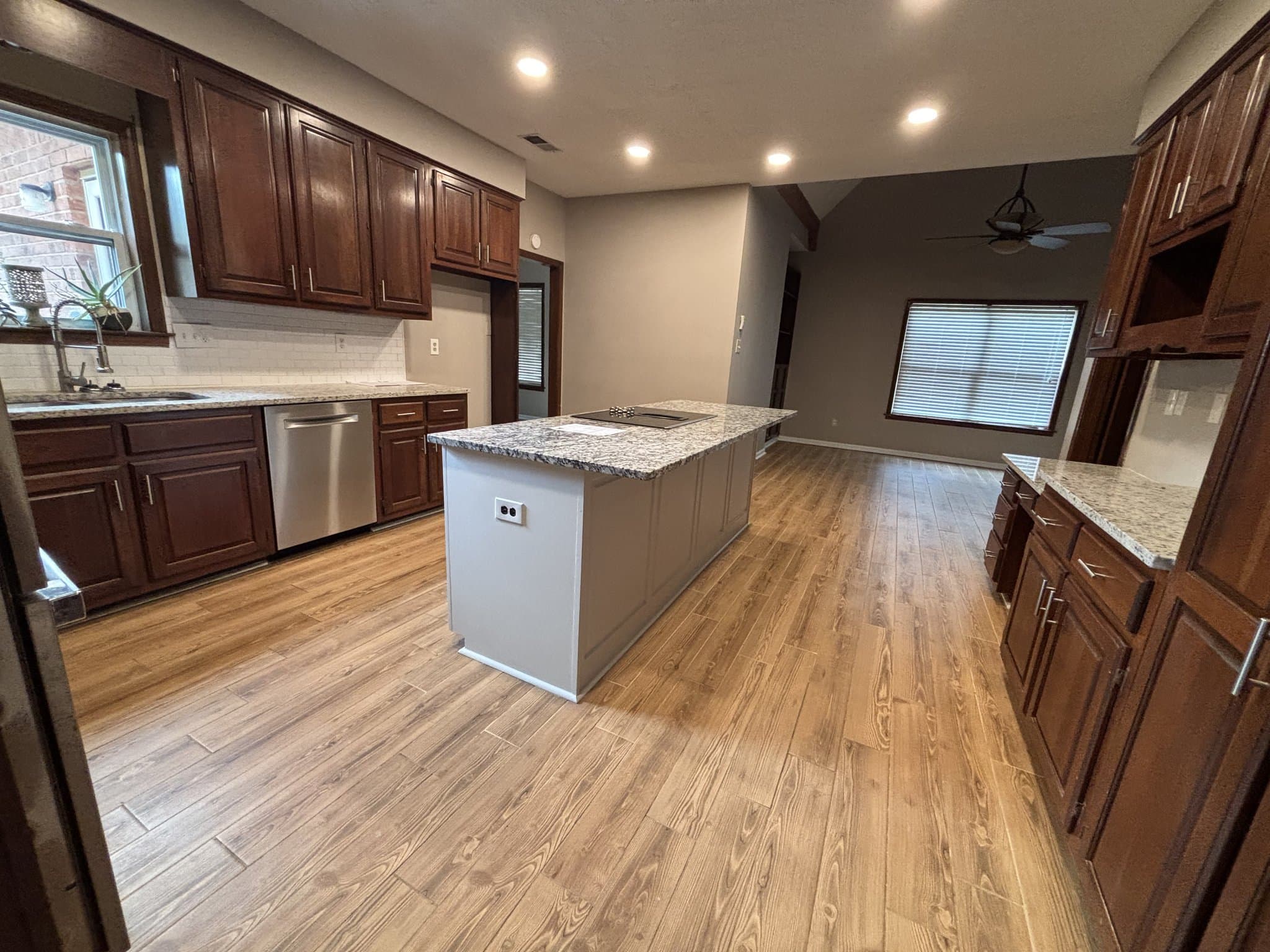 Bartlett House: 6117 Yorkhill Drive