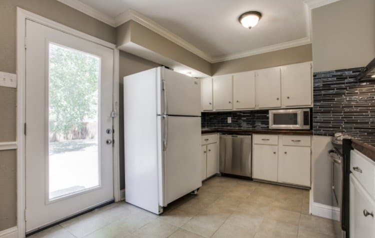 Mesquite House: 3401 Sidney Dr