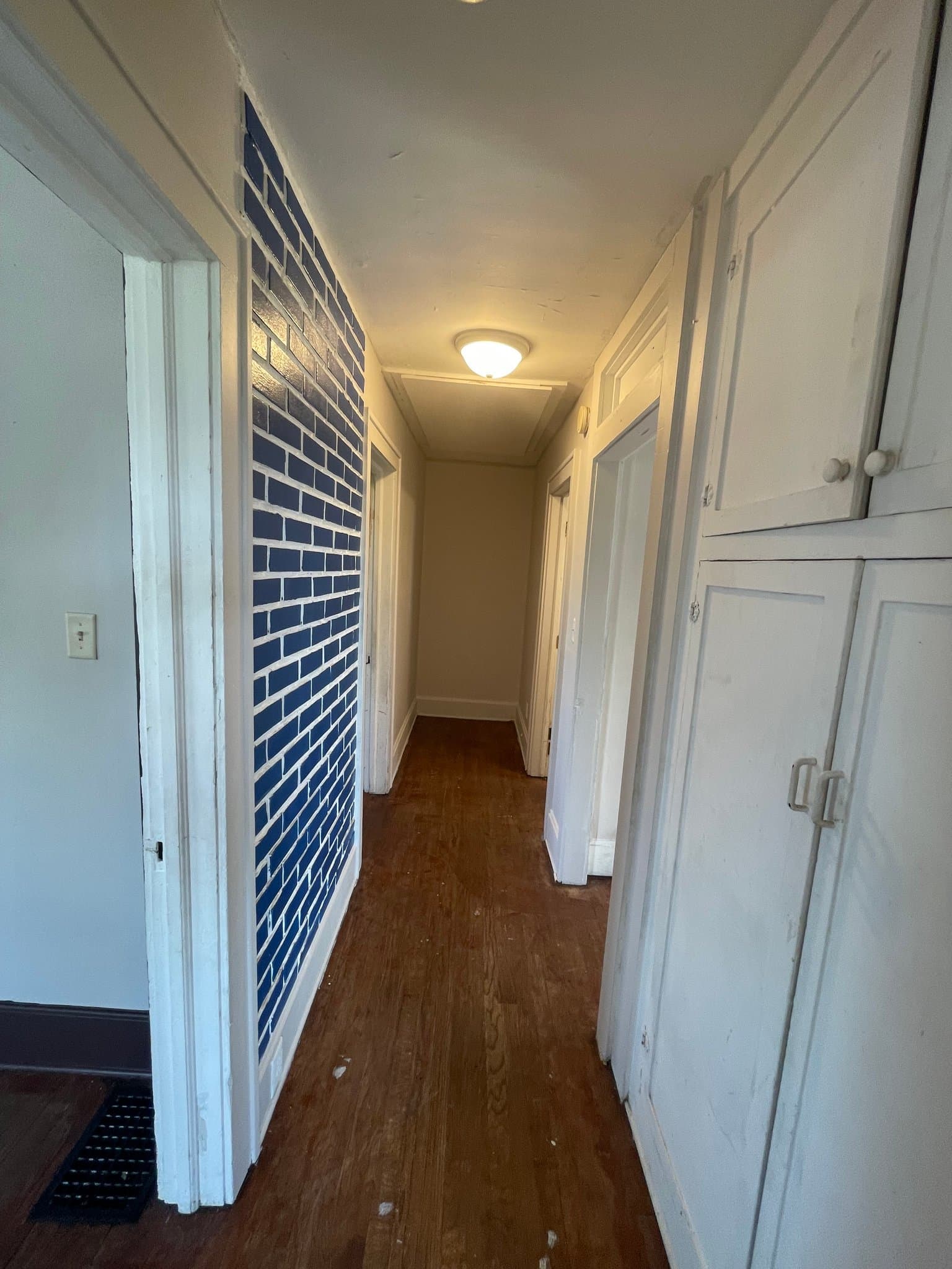 Kenosha House: 7229 Sheridan Road