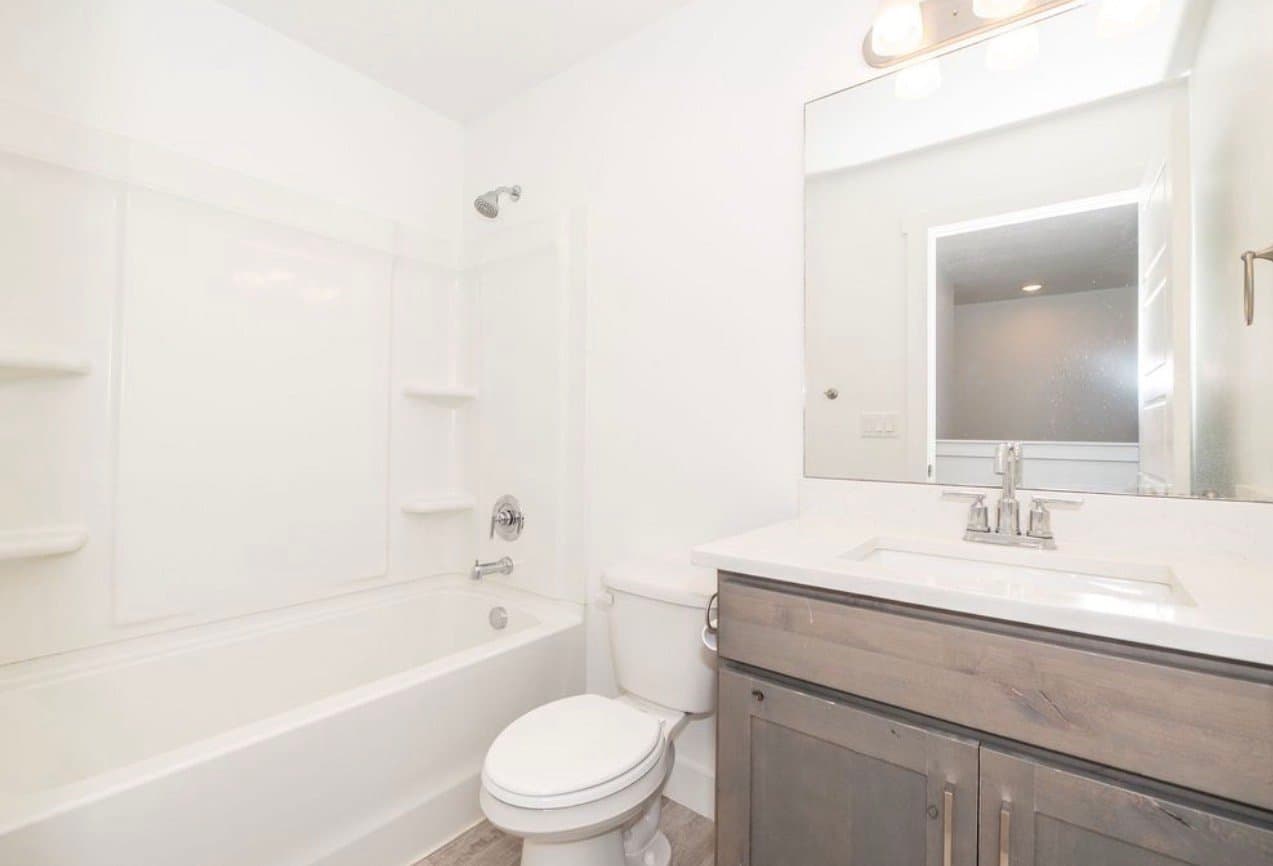Smithfield Townhome: 46 W 460 N