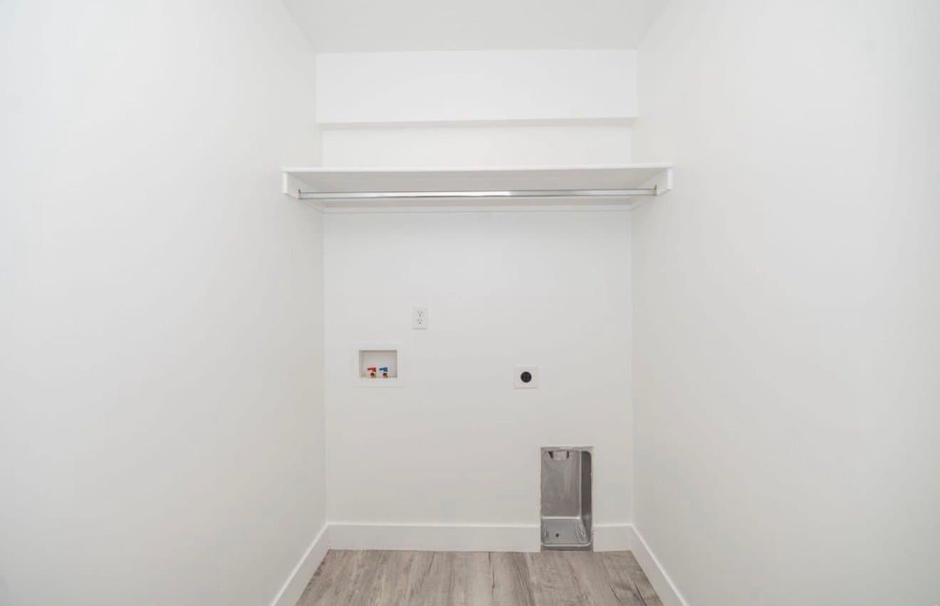 Smithfield Townhome: 46 W 460 N