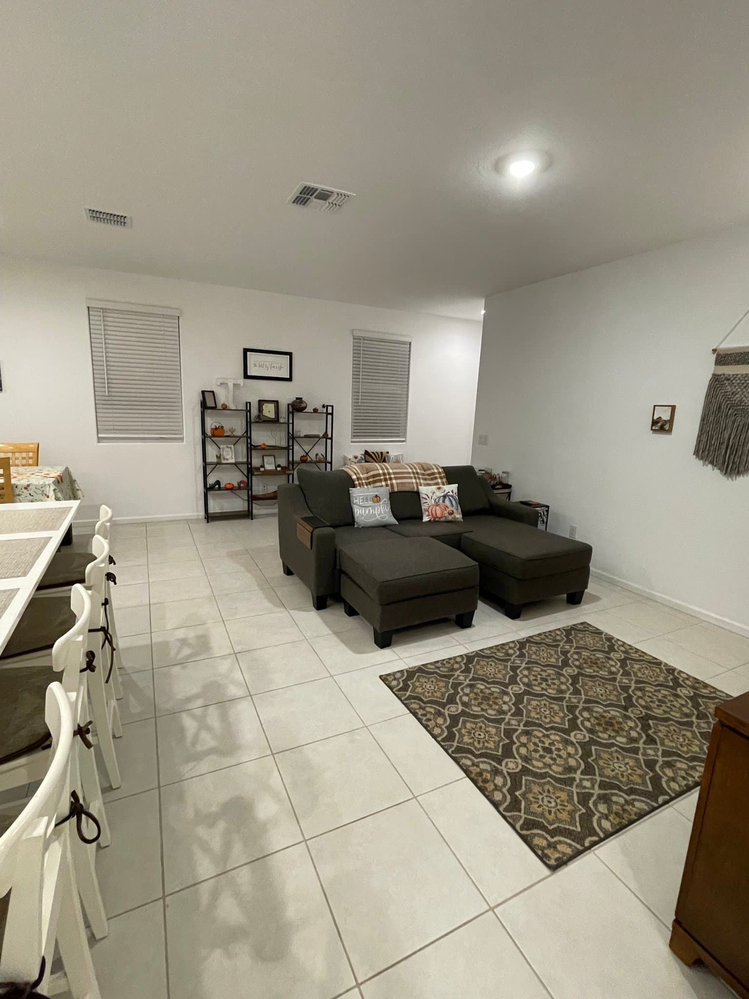 San Tan Valley House: 38024 N Longbow Way