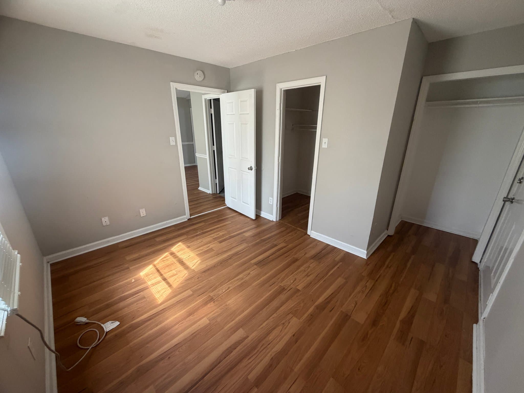 Memphis House: 273 West Essex Ave