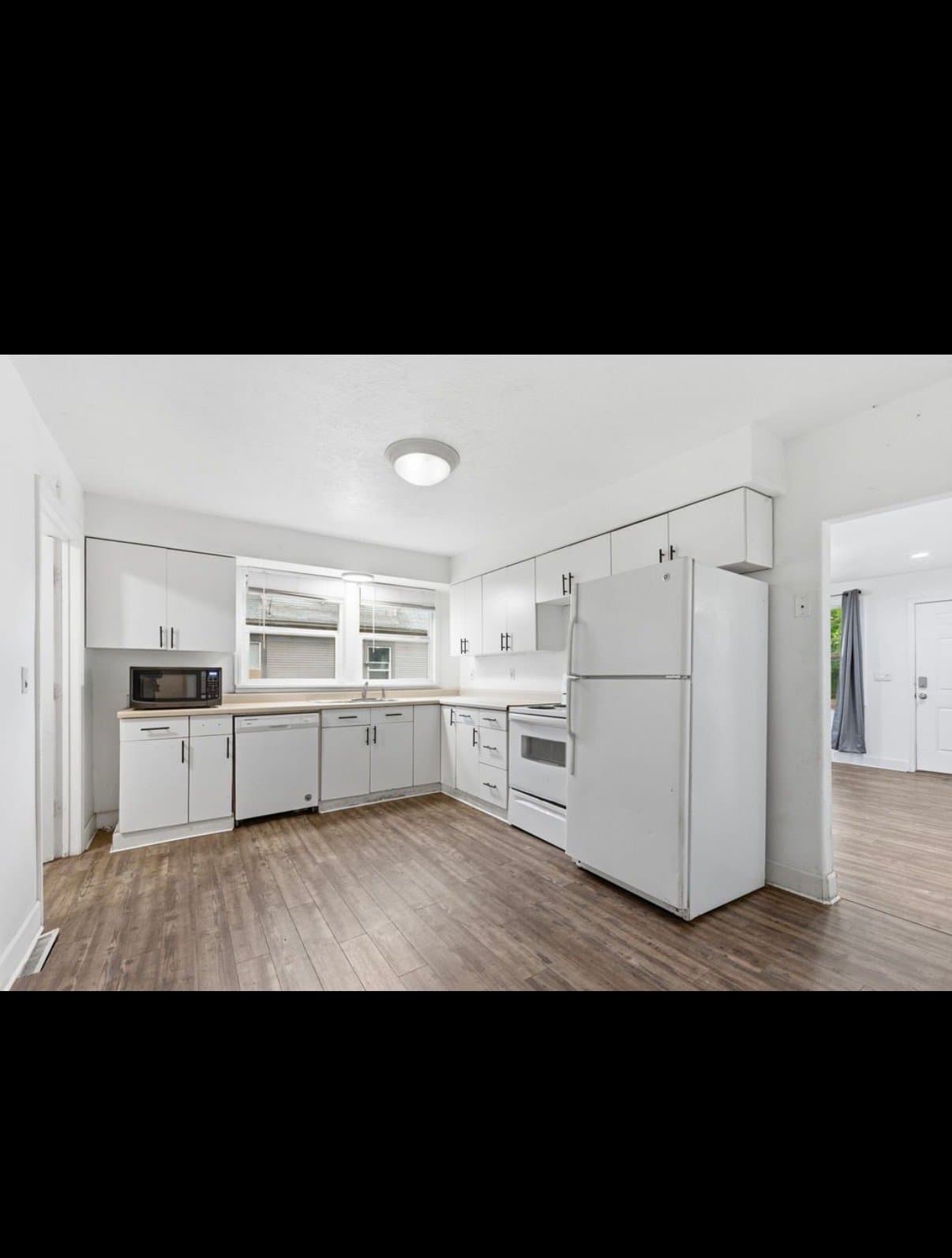 Spokane House: 554 E Bridgeport